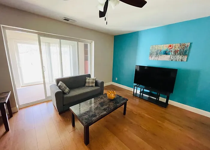 New 2Br 2B Elkins Park, 1 Month Min - Parking