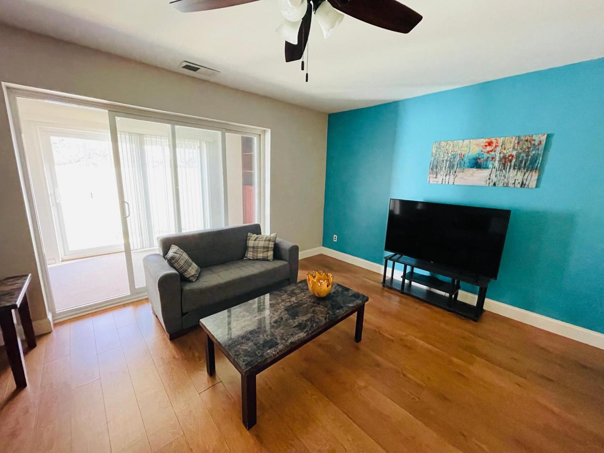 Apartment New 2br 2b Elkins Park, 1 Month Min - Parking Elkins Park